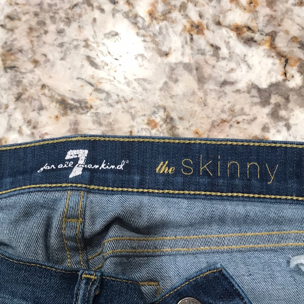 7 for all mankind “The Skinny”, size 30